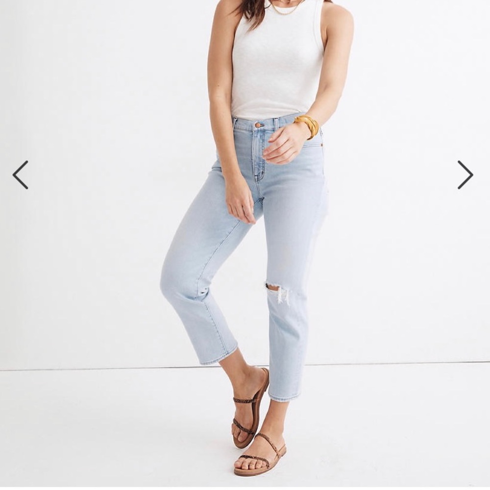 Madewell Mid-rise classic, light wash, knee rip